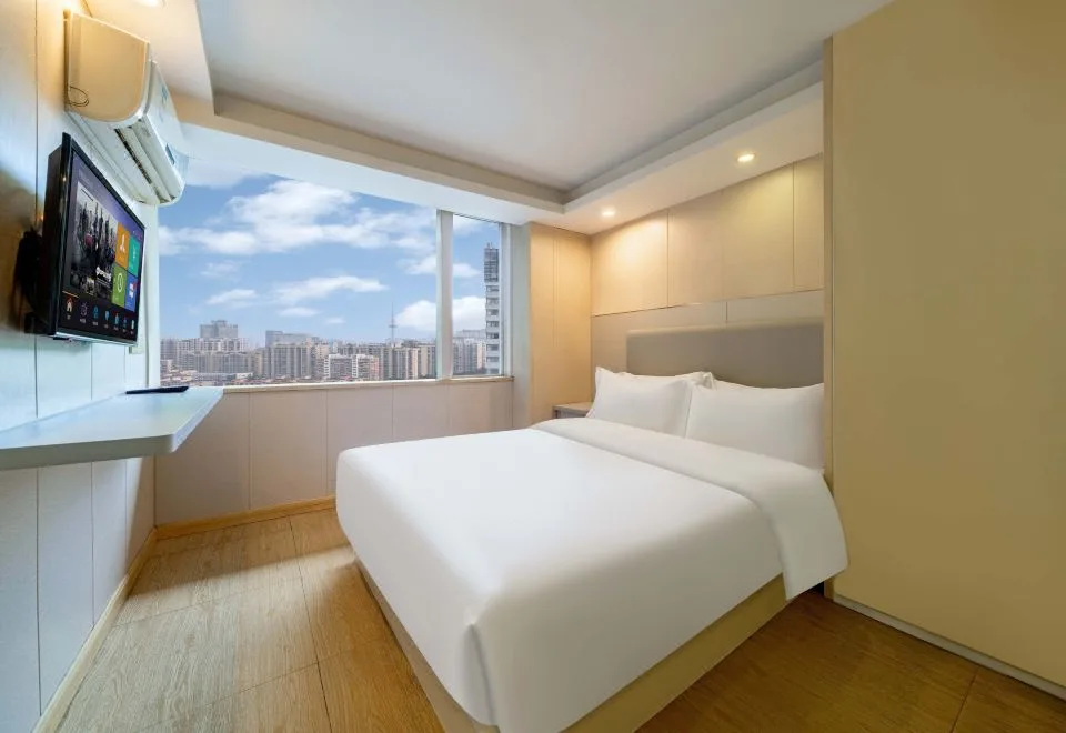 He Jie Business Hotel (Hangzhou east railway station)