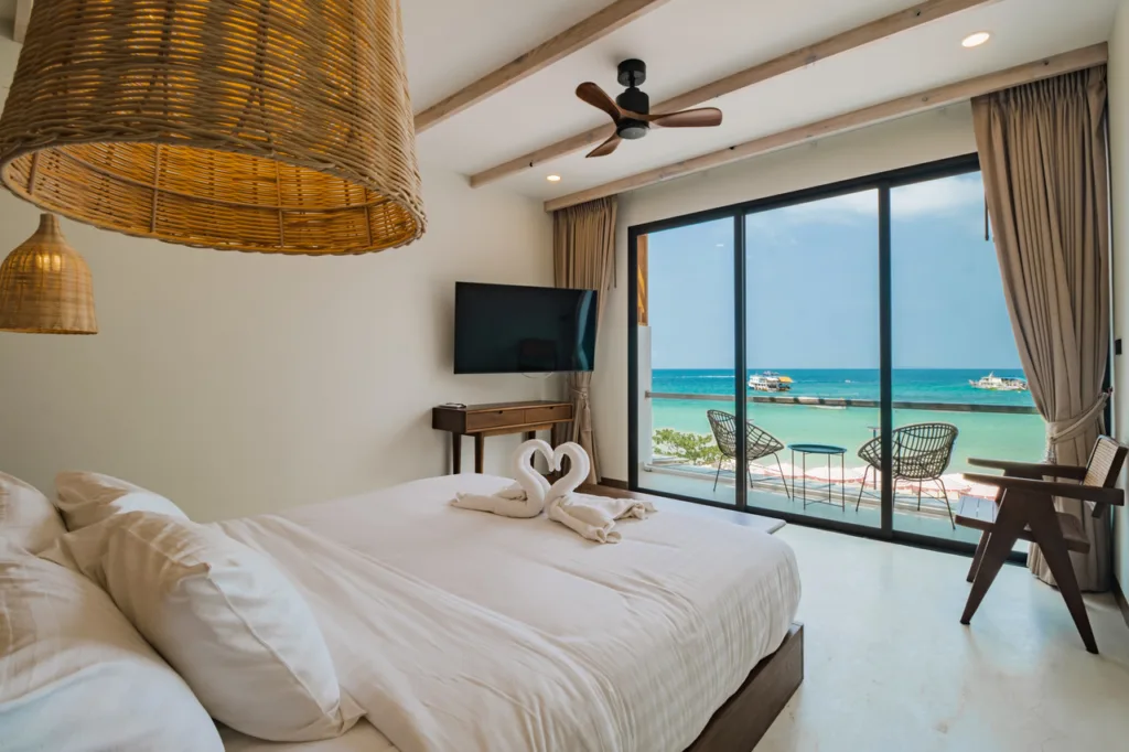 ENNKAI Beachfront Resort Koh Larn