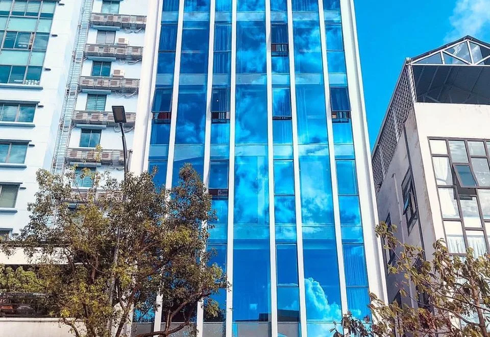 SNite Hotel & Dorm — Danang Dragon Bridge