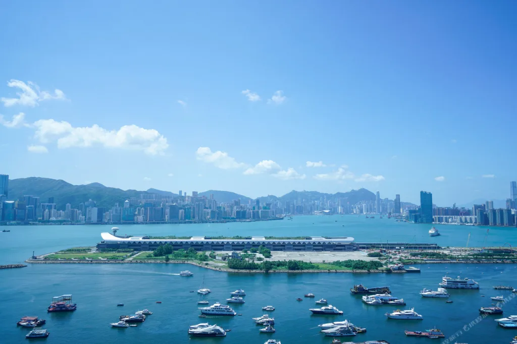 Hotel COZI Harbour View
