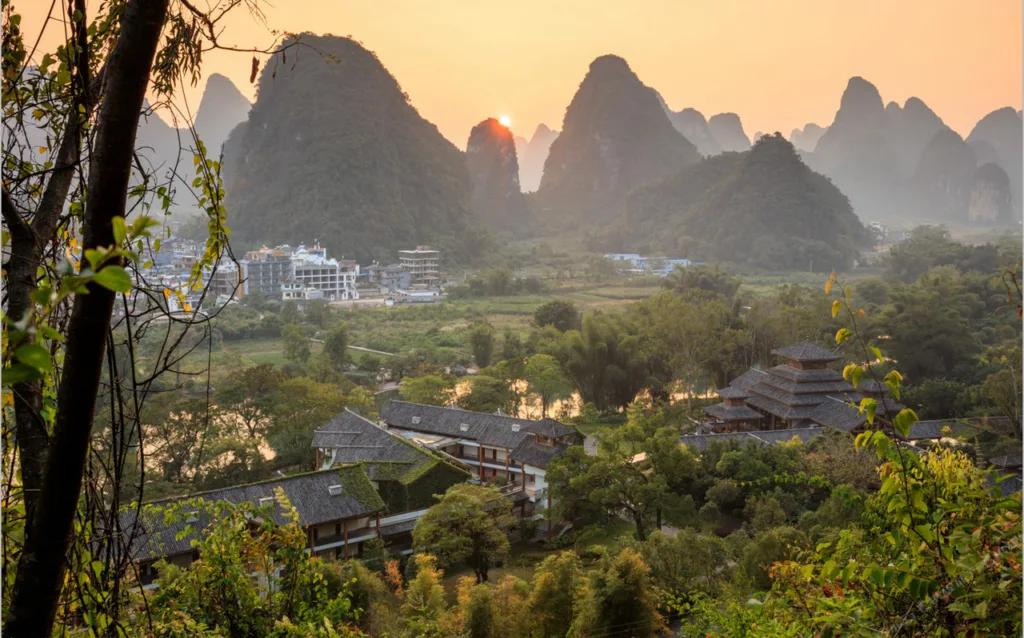 Yangshuo Riverside Resort Hotel