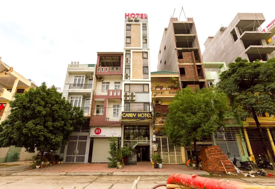 OYO 800 Candy Hotel