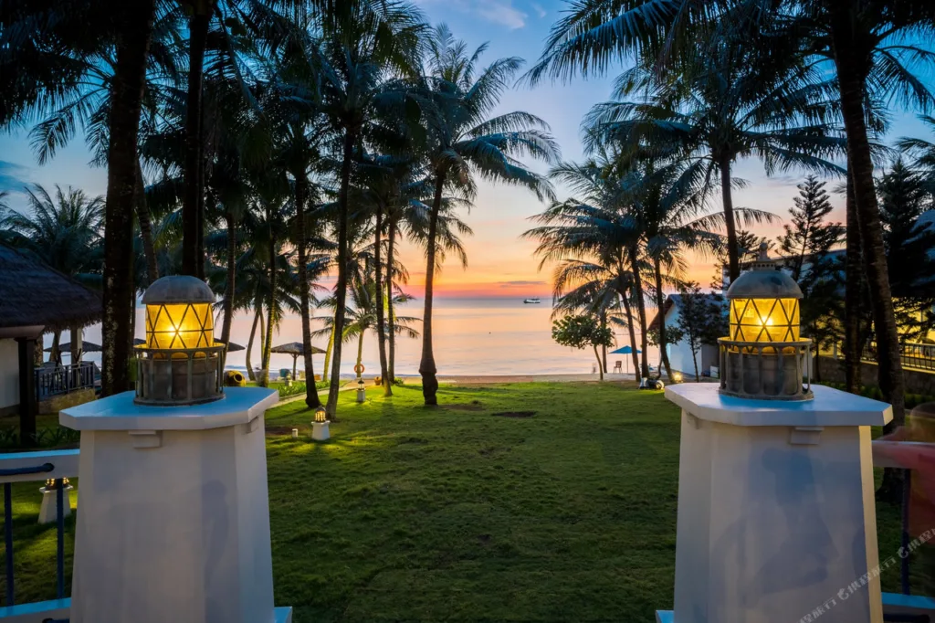 L’Azure Resort and Spa