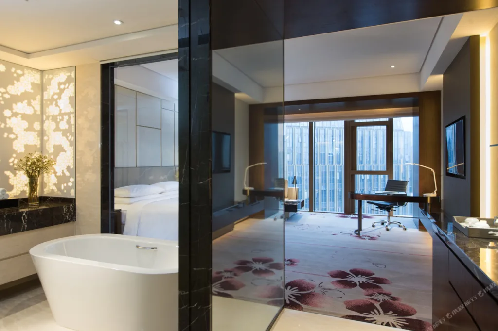 Renaissance Nanjing Olympic Centre Hotel