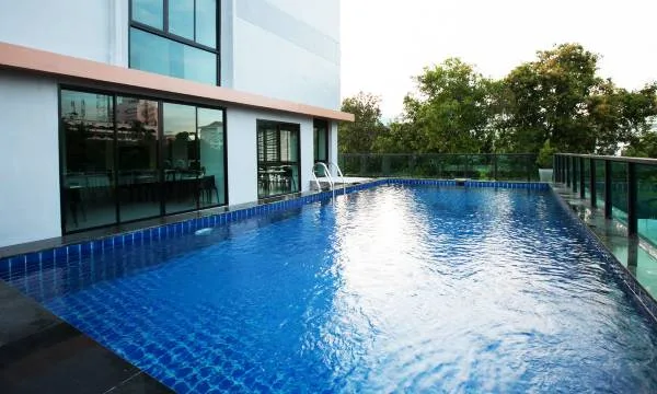 B2 South Pattaya Premier Hotel