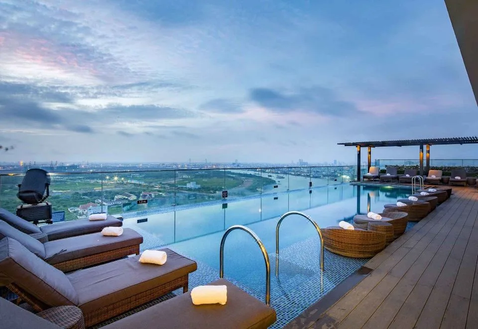 Liberty Central Saigon Riverside Hotel