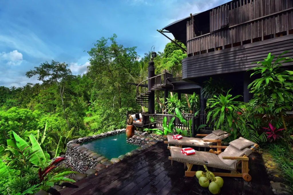 Capella Ubud: лагерь исследователя XIX века посреди джунглей Бали