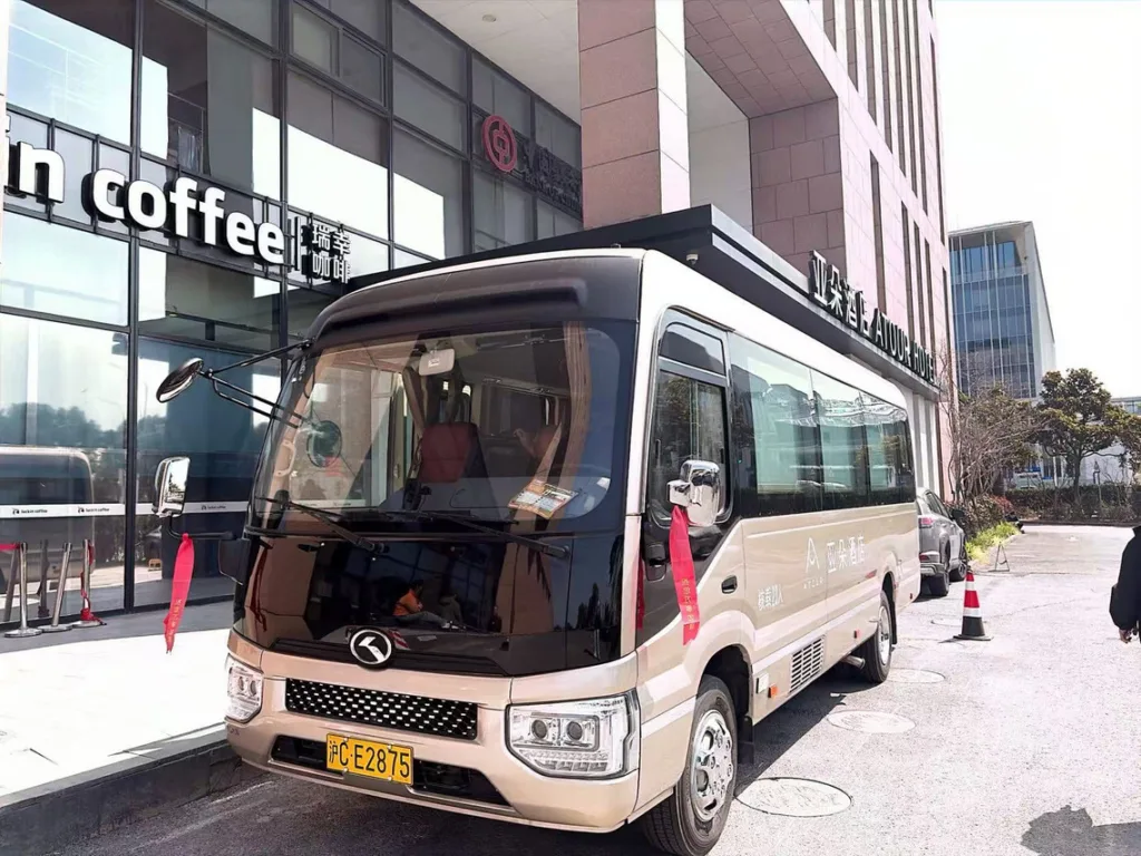 Shanghai Pudong International Airport wenju Road Atour Hotel（V3.6）