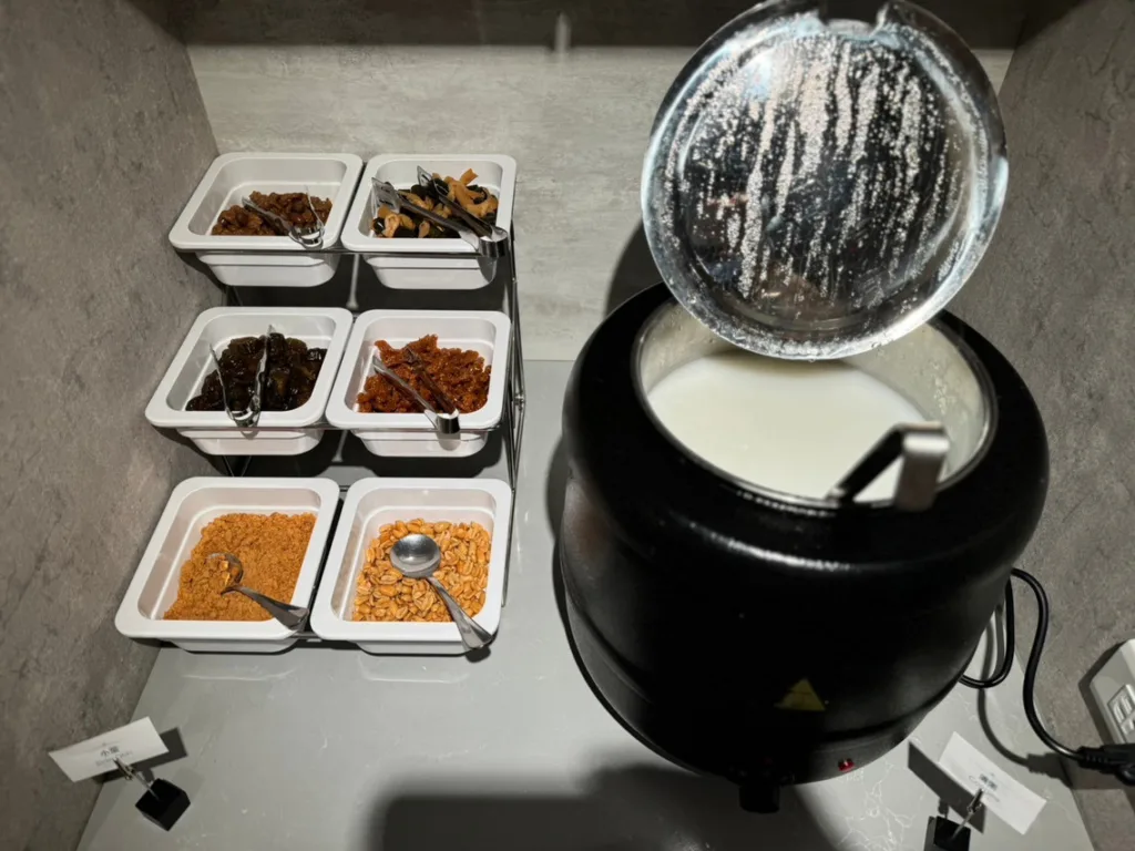 Boutech Dahu Park Hotel