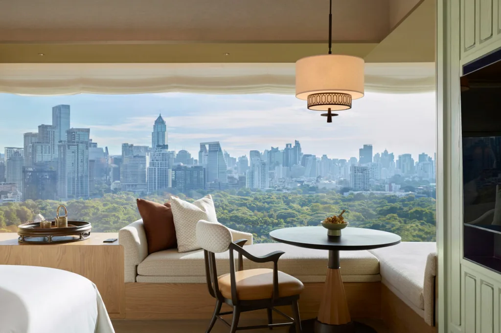 Dusit Thani Bangkok: отель, который был самым высоким зданием Таиланда