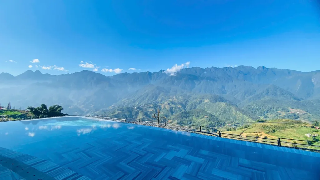 Fansipan View Hotel