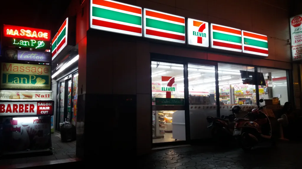 7-Eleven в Таиланде: что купить, цены и чем можно расплатиться