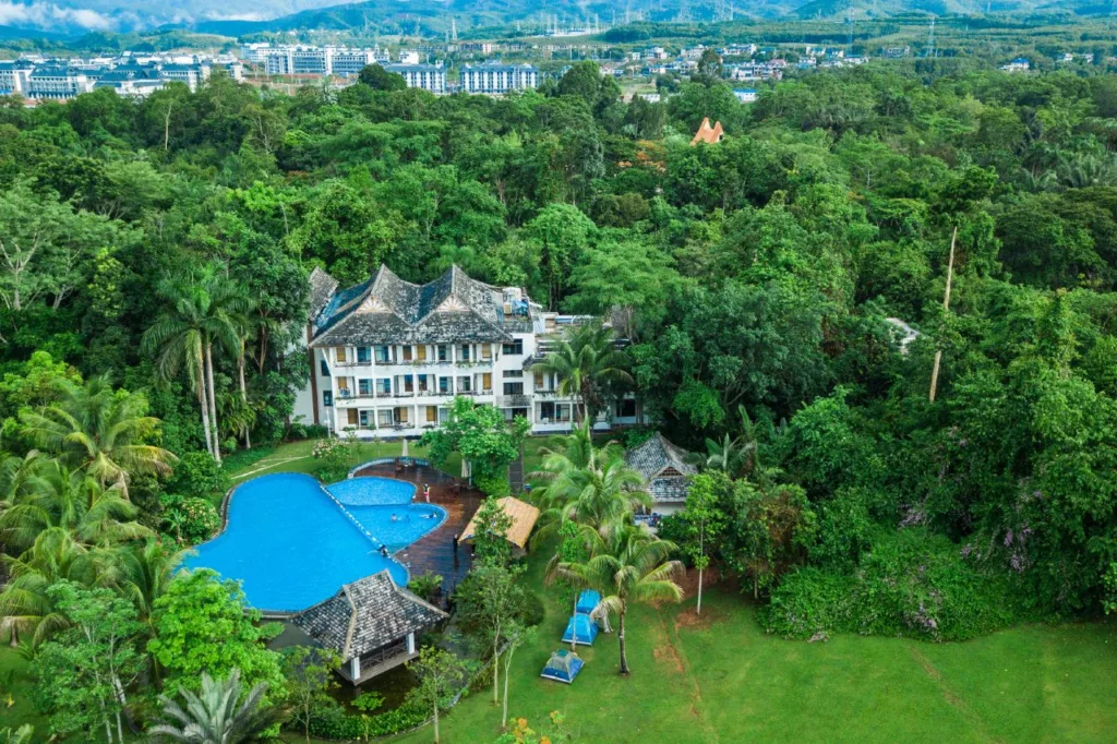 ROYAL WATERLILY HOTEL