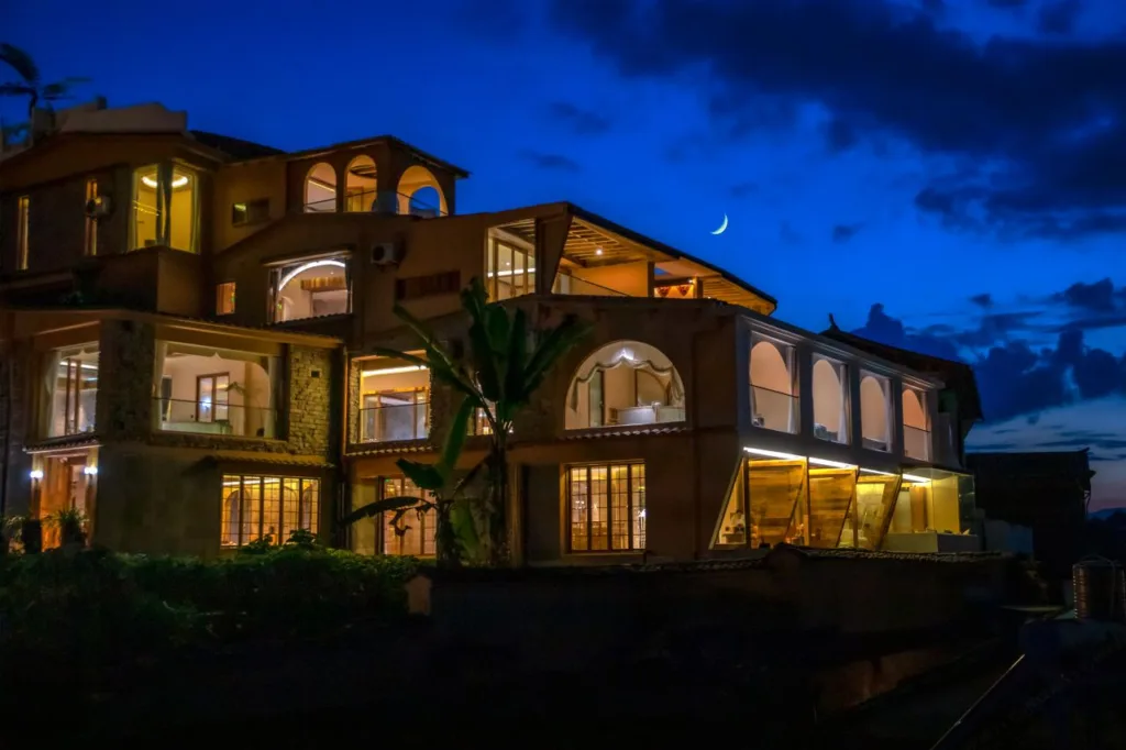 Tengchong Wenlan · Xiangchi Wenquan Resort Anyu (Heshun Ancient Town)