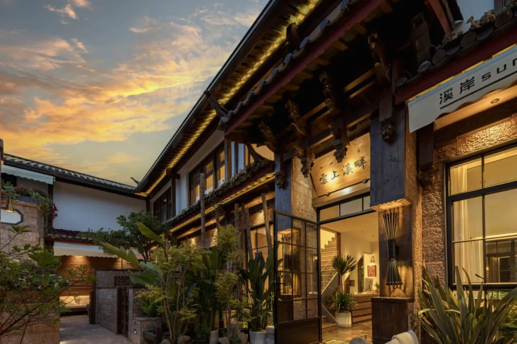 Yunshang Xipan Serene Villa Wabi-Sabi Garden Courtyard Sifang Street