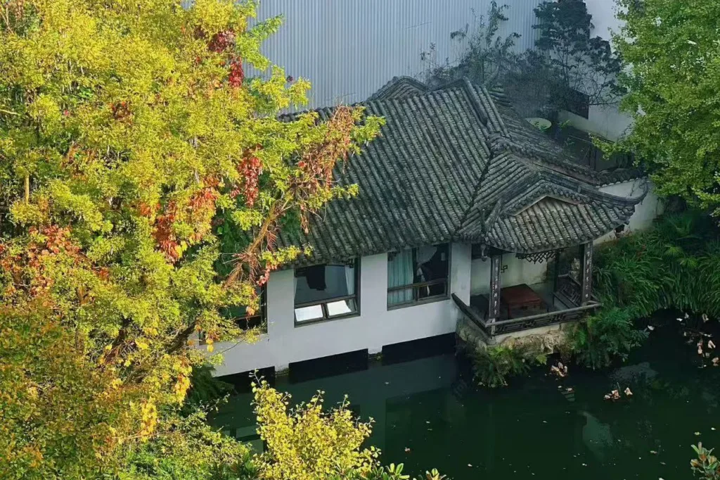 Chengdu Chengshe Hotel (Wenjiang University Town Southwest Caida Branch)