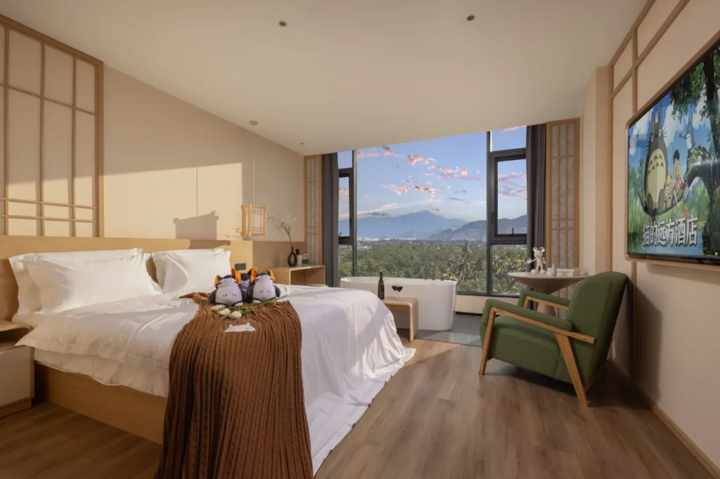 Cats Faraway Hotel Lingshui Nanwan Monkey Island