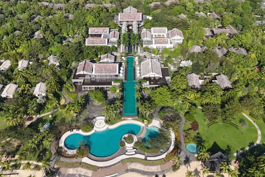 Floral Hotel · Jinlan Qingchuan Holiday Villa (Lingshui Perfume Bay Branch)