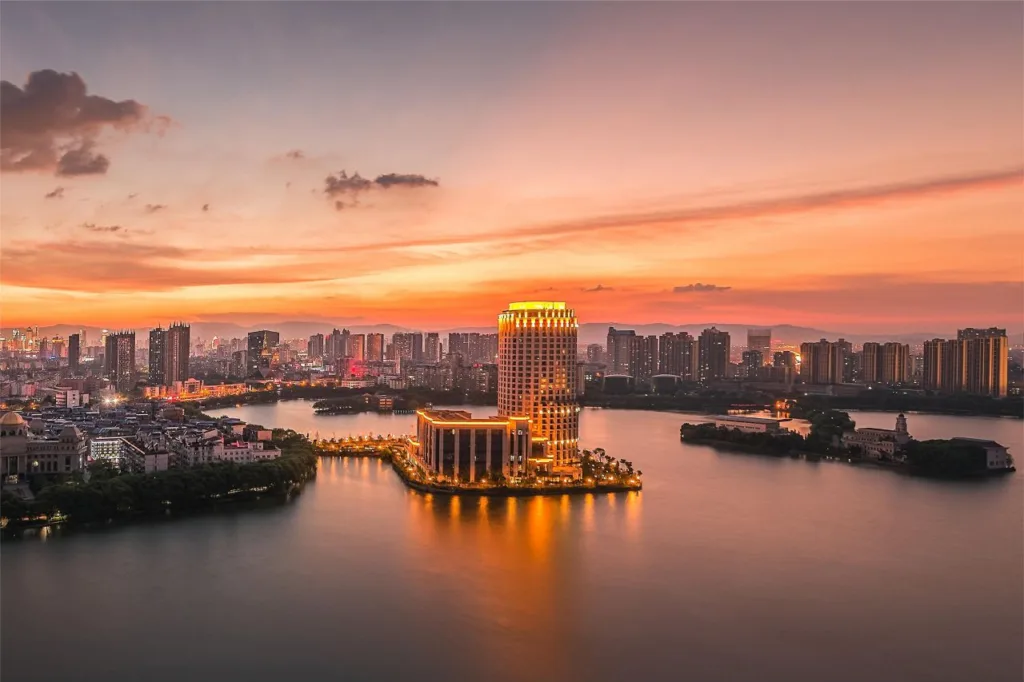 Nanchang Kaimei Hotel (bayiguangchangdian)