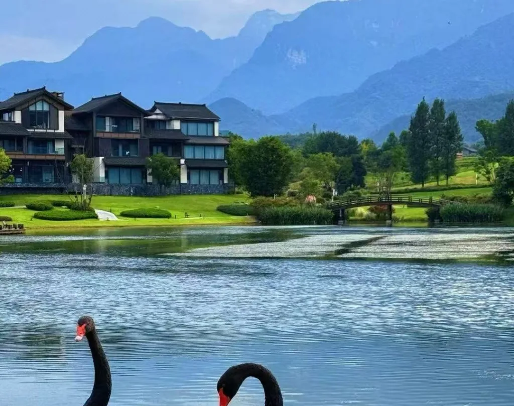 EMEI UTOPIA HENTIQUE RESORT