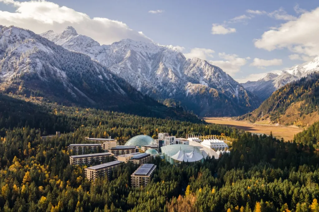 InterContinental Hotels RESORT JIUZHAI PARADISE by IHG