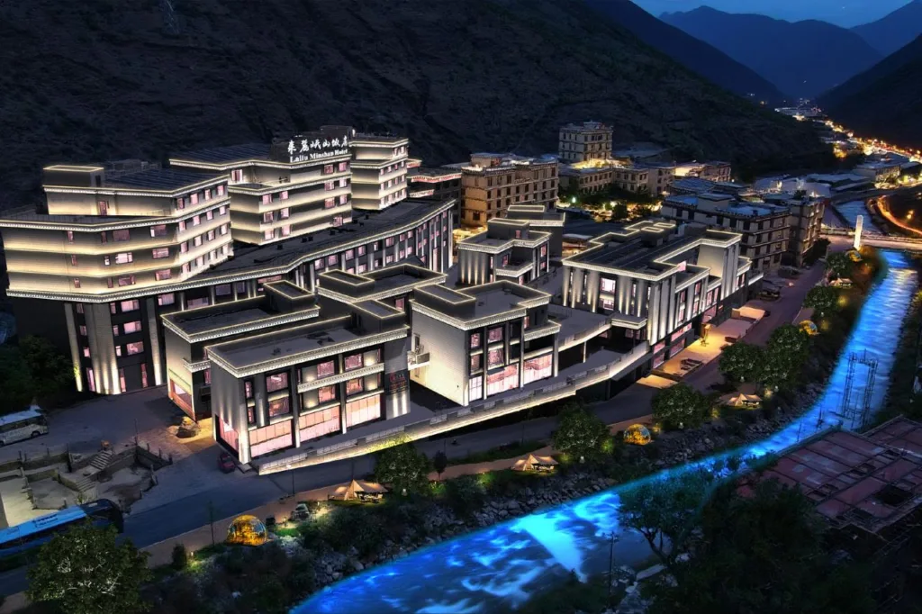Lailu Minshan Hotel