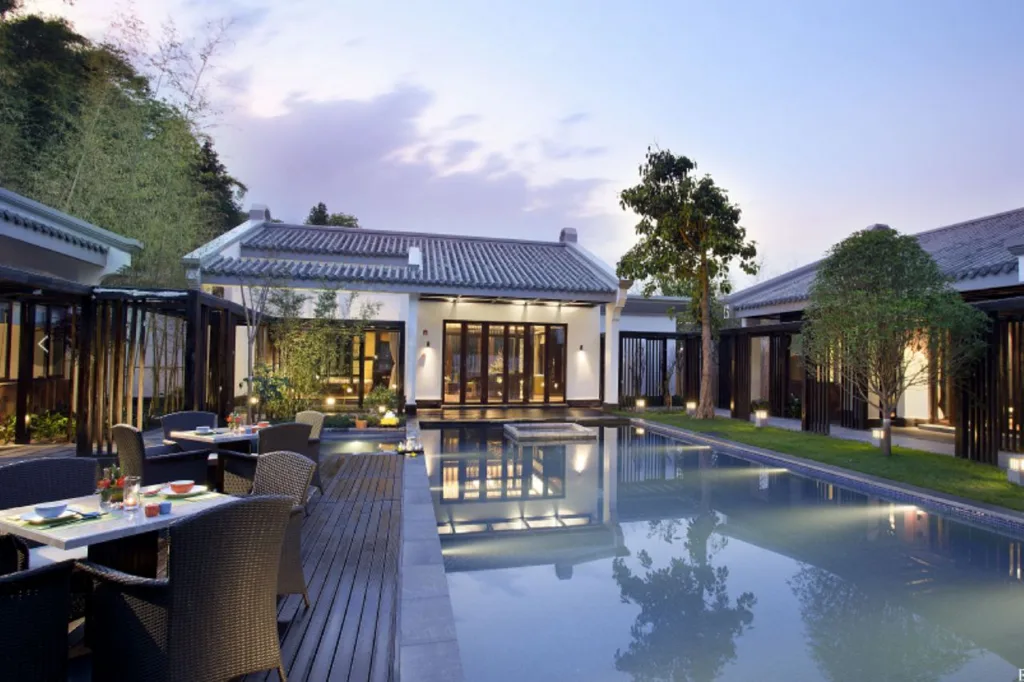 Banyan Tree Tengchong